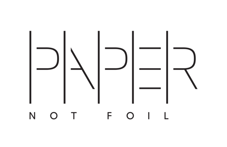 Logo de la compagnie Paper Not Foil sur un fond transparent.